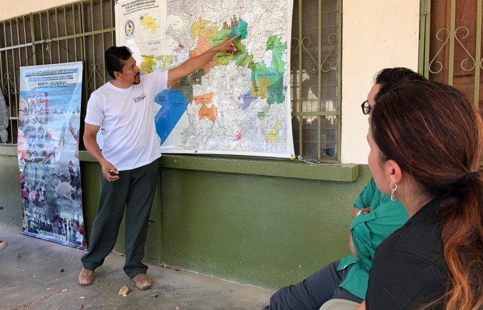 Charla con el Programa de Educación de Ecoturismo Refugio Natural de Vida Silvestre Bahía Junquillal 22 de febrero 2019 Foto: Alejandro Masís