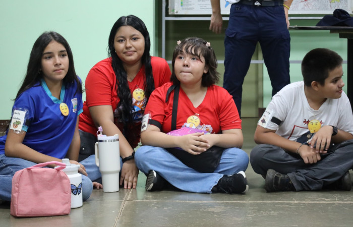 Ruleta de emojis,  Eduardo Artavia,  Programa de Educación Biológica.  Fuente: Melissa Espinoza, 2025.