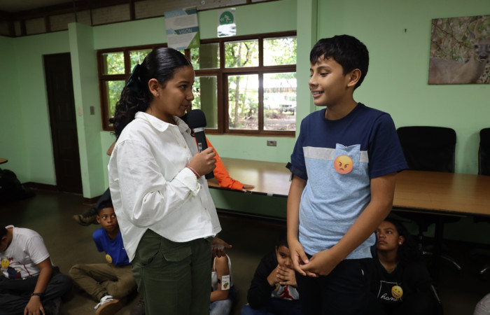 Ruleta de emojis,  Eduardo Artavia,  Programa de Educación Biológica.  Fuente: Melissa Espinoza, 2025.