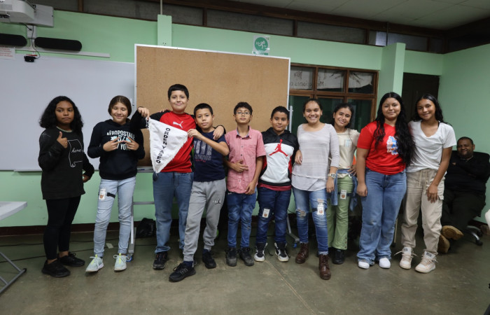 Equipo Jaguar.  Fuente: Melissa Espinoza, 2025.