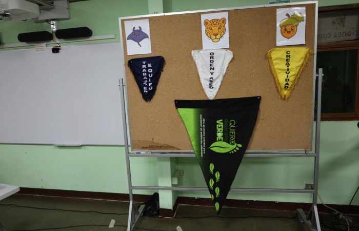 Salón del Centro de Investigación y Estaciones Biológicas (CIEB).  Fuente: Melissa Espinoza, 2025.