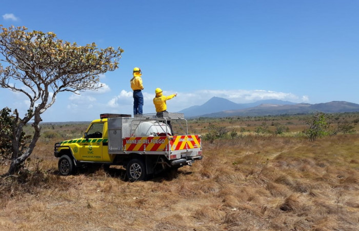 Vigilancia fija Bomberos Forestales ACG