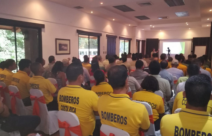 Capacitación Rescate de Infantes Silvestres por Centro de Rescate Las Pumas