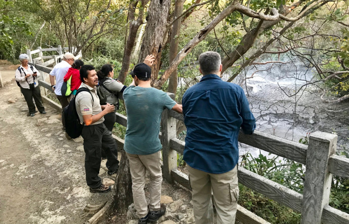 Recorrido por sendero circular Sector Pailas, Volcán Rincón de la Vieja- Manejo del turismo en el ACG por Juan Carlos Carrillo, 25 de enero 2018, Fotografía: Roger Blanco