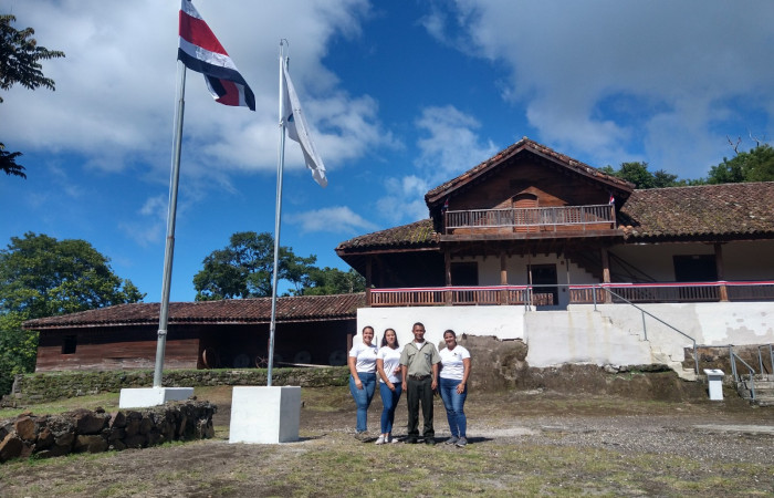 Estudiantes UNA-Pérez Zeledón.  Foto: Johan Martínez Navarrete